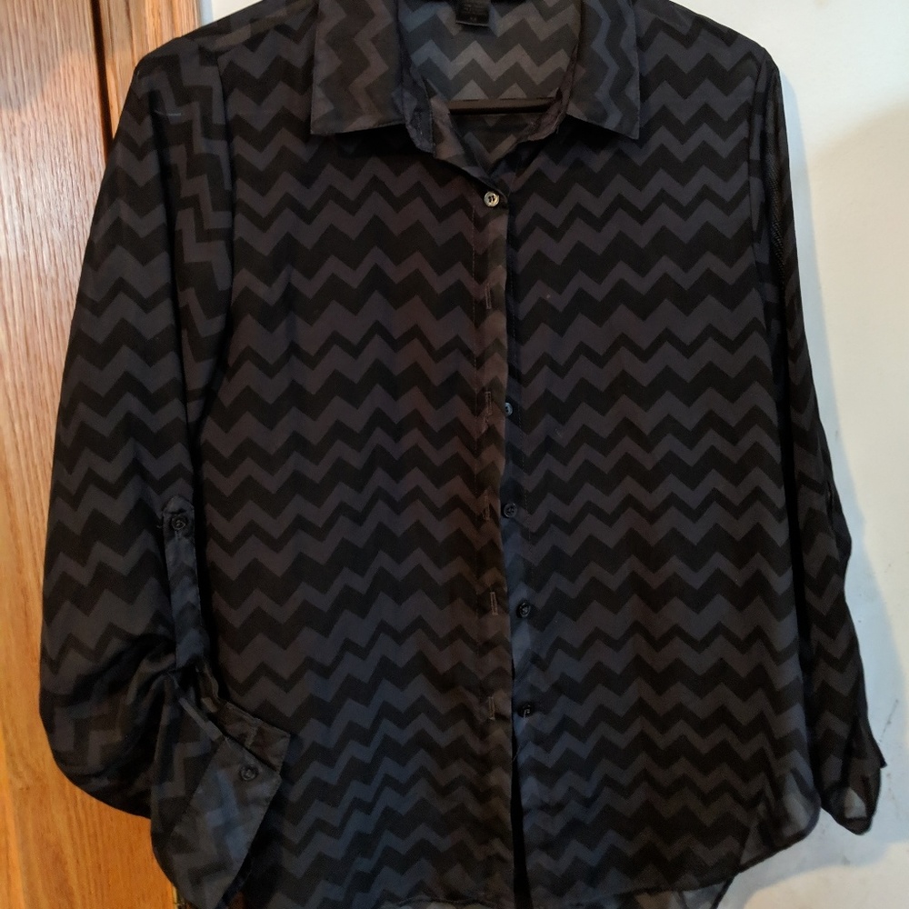 Sheer chevron button up